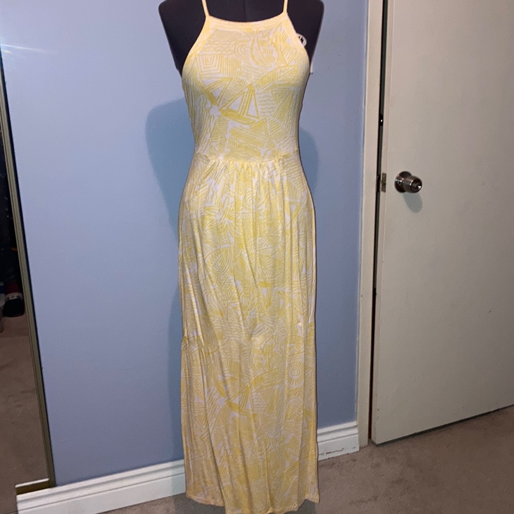JOE FRESH beautiful strapped razor back yellow maxi dress. Light, size XS.